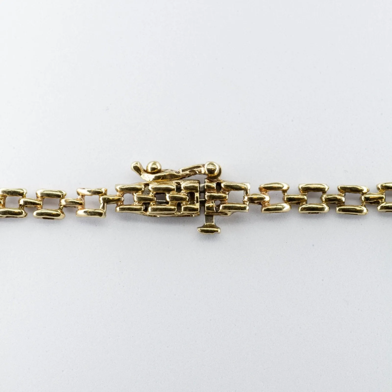 10k Yellow Gold Aquamarine and Diamond Bracelet | 0.95ctw | 7.5"