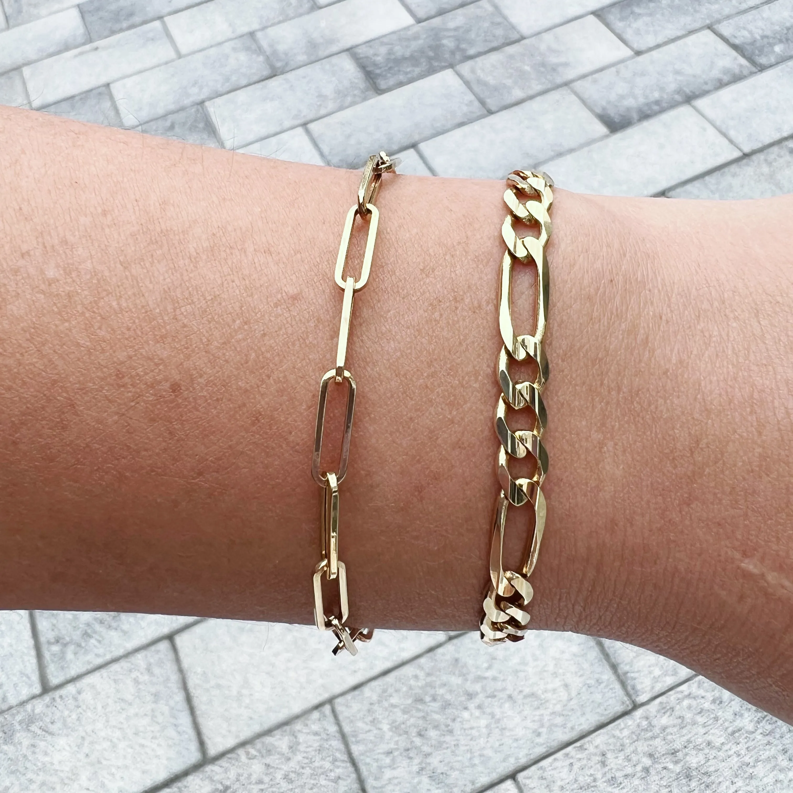 14K Yellow Gold Figaro Chain Bracelet