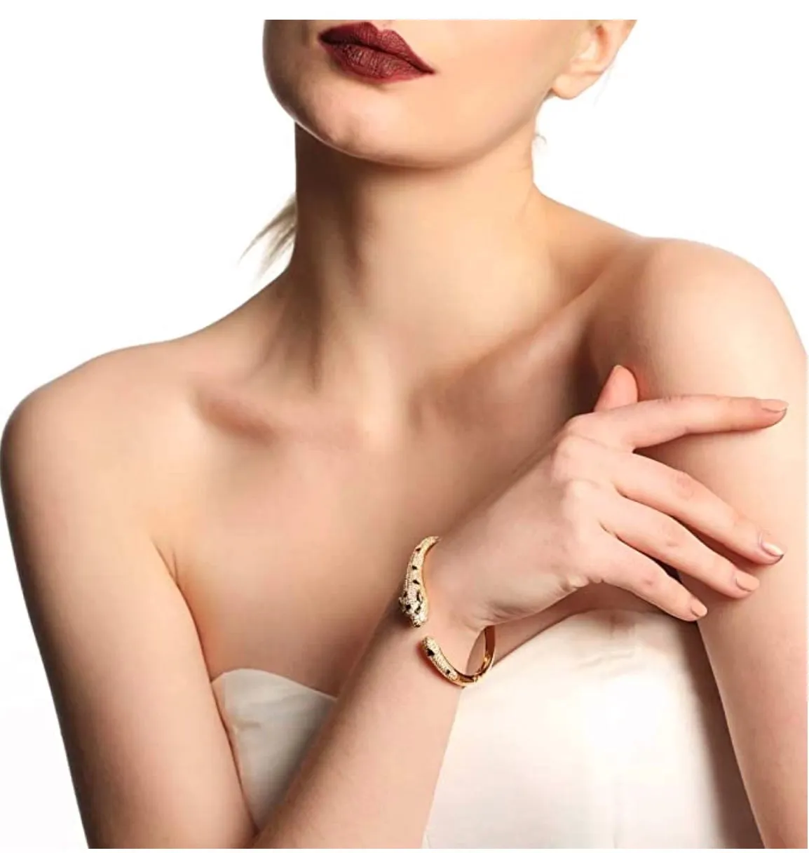 18k Gold & Cz Motif Bangle Bracelet