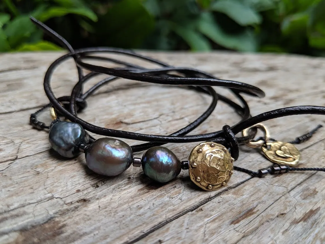 Boho Natural Black Baroque Pearl Leather Wrap Bracelet