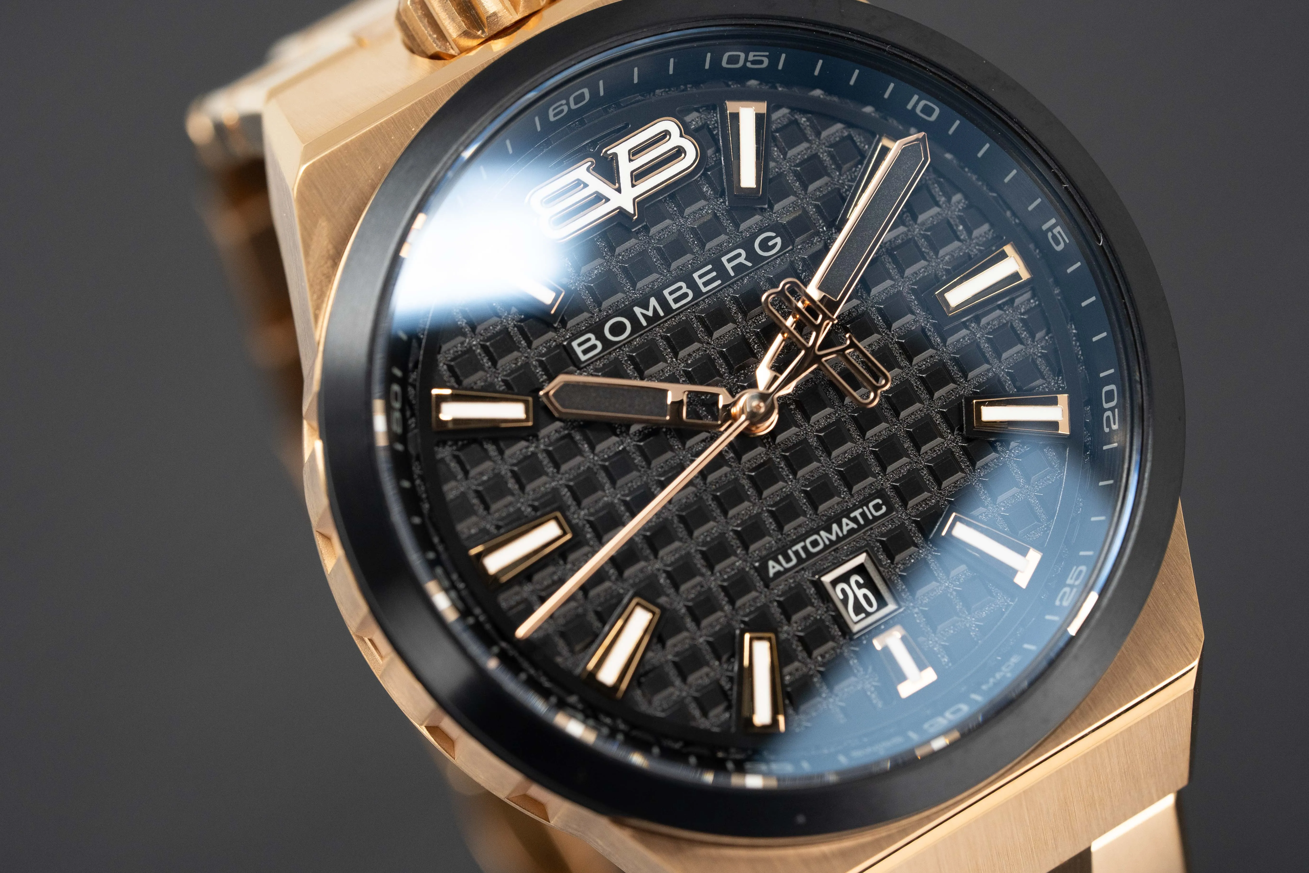 Bomberg Men's Watch BOLT-68 Neo Automatic Shanghai Metropolis Bracelet BF43APGD.09-9.12