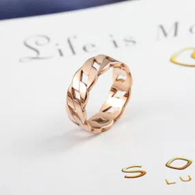 Cassie Ring Link Design
