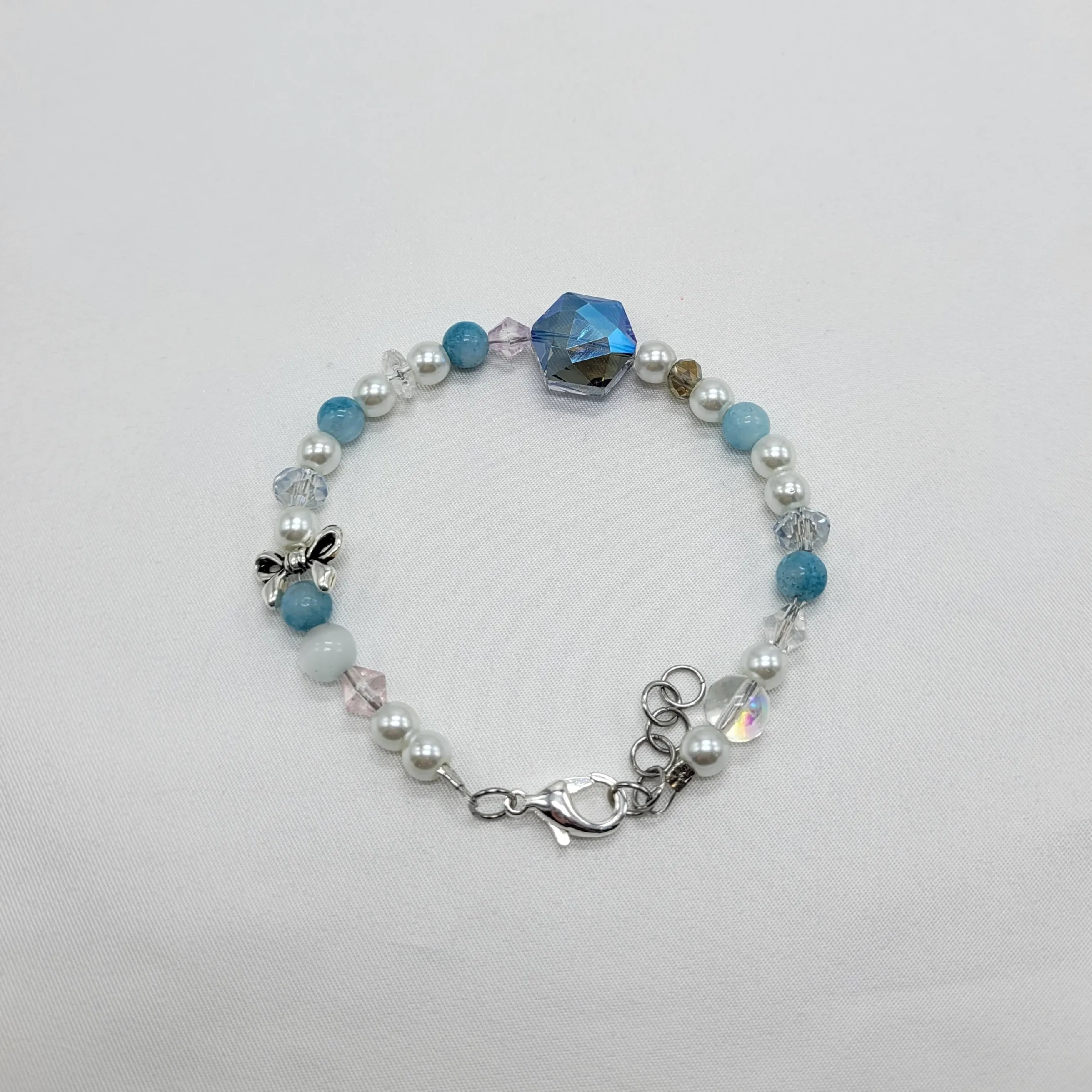 Crystals and Pearls Bracelet