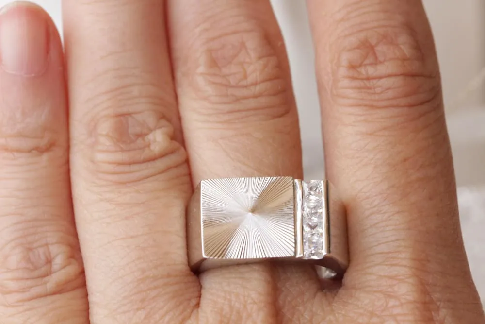 CZ HALO RING