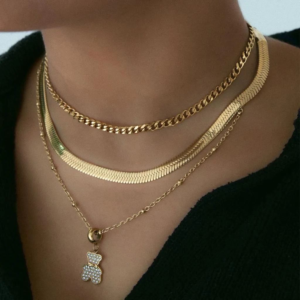 Huggie Necklace