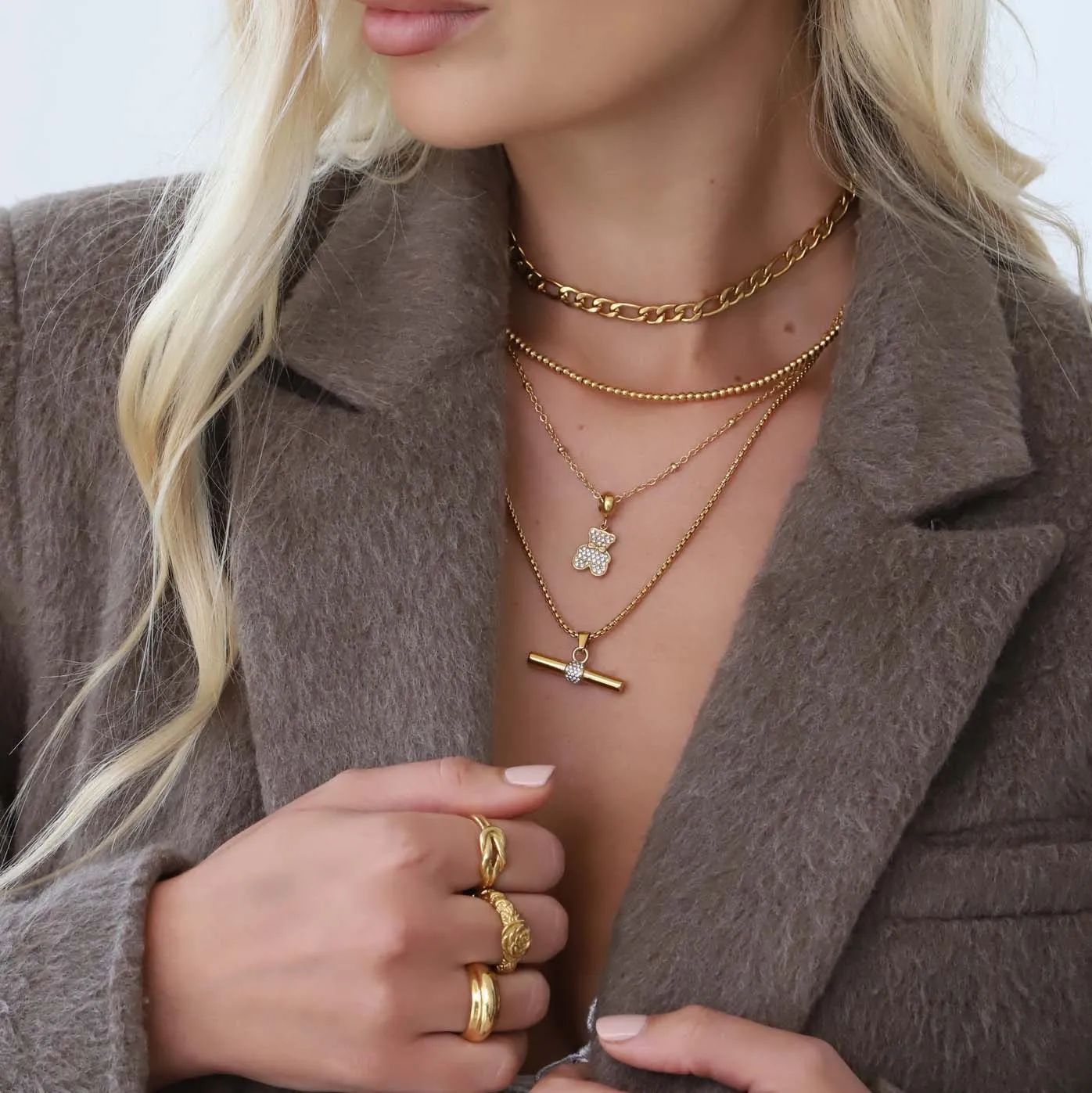 Huggie Necklace