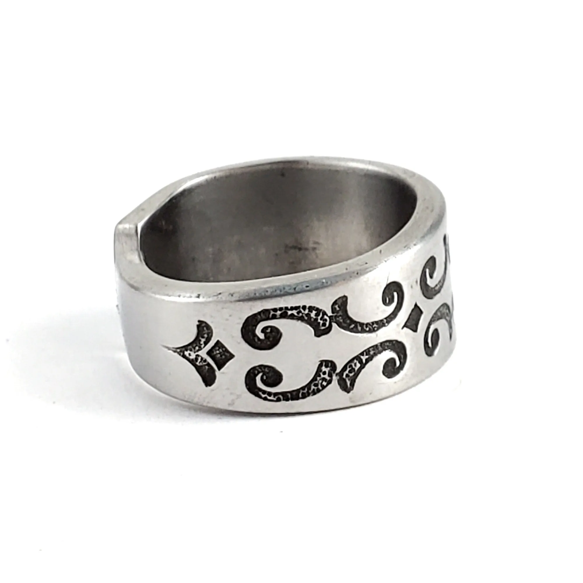 Imperial Cadiz Stainless Steel Spoon Ring