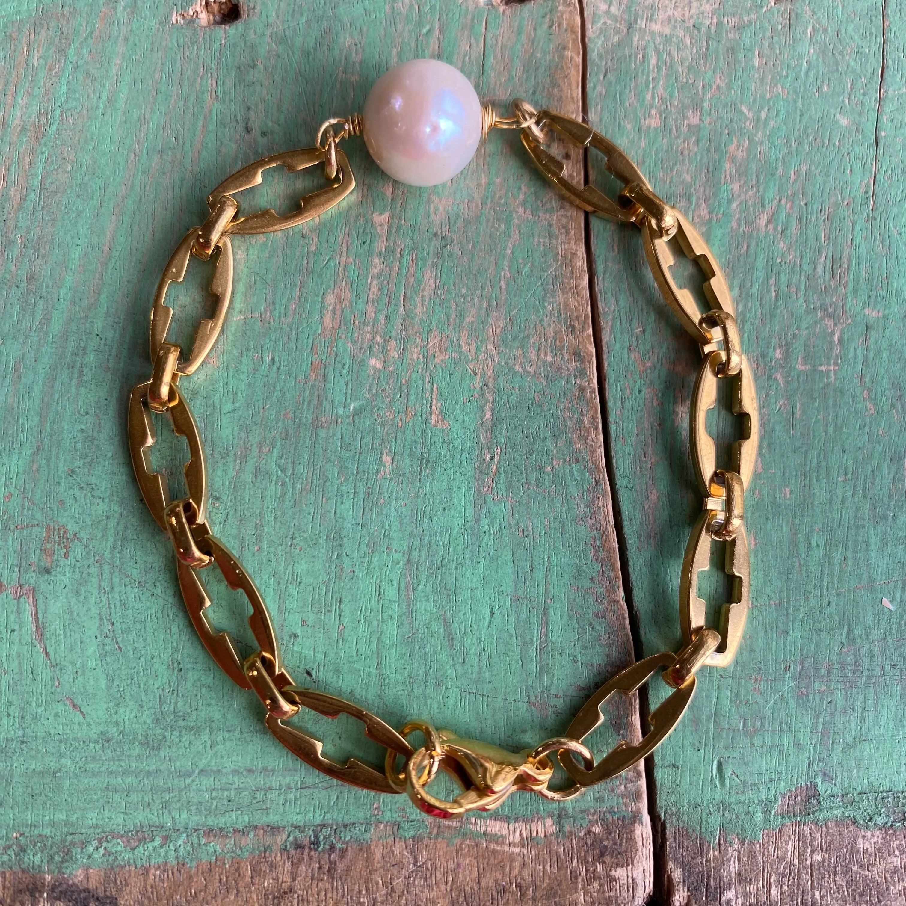 Pearl Love of Christ Bracelet