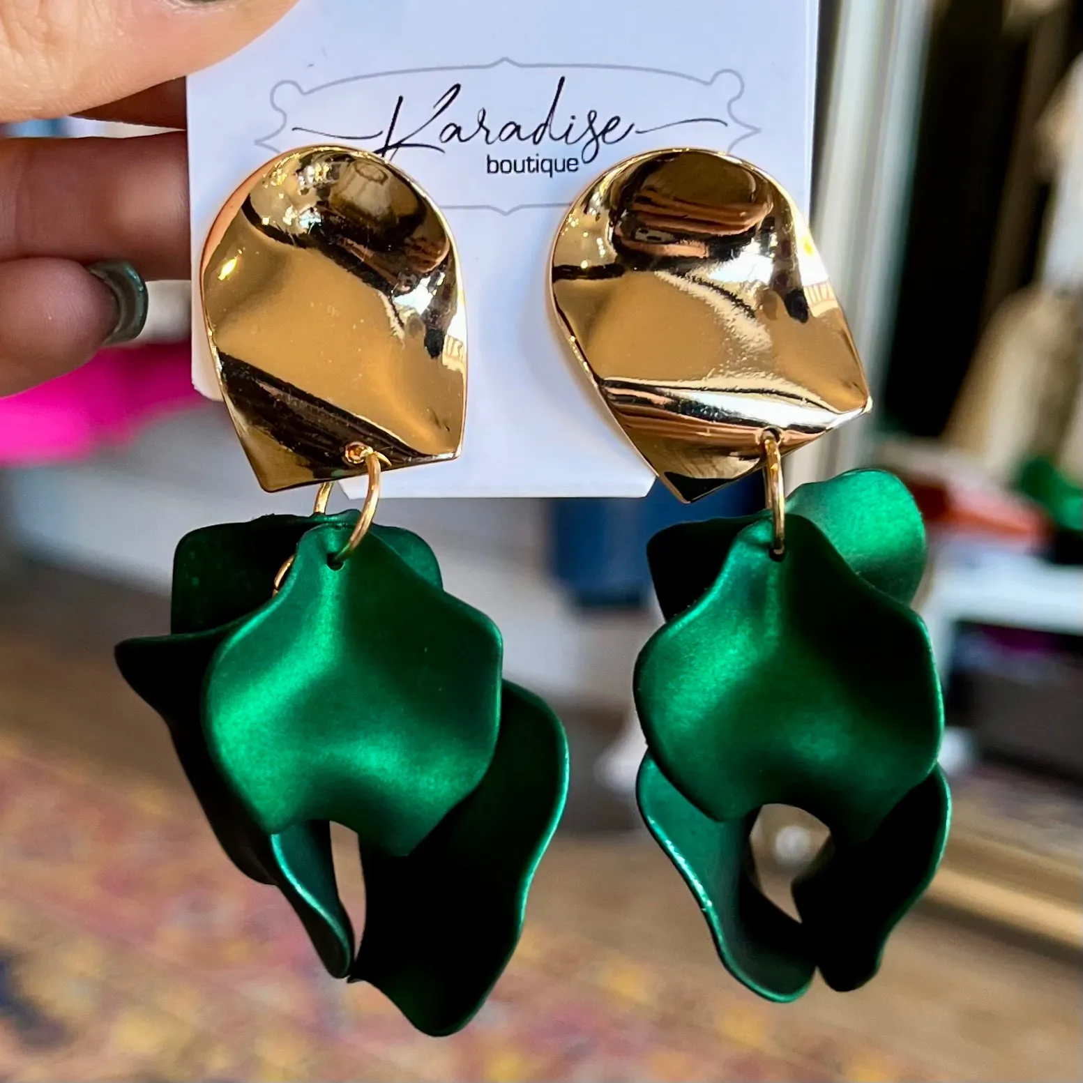 Pleasant Pop Dangle Drop Petal Earrings