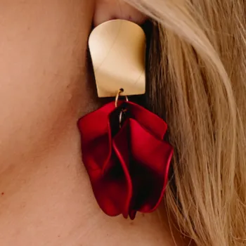 Pleasant Pop Dangle Drop Petal Earrings