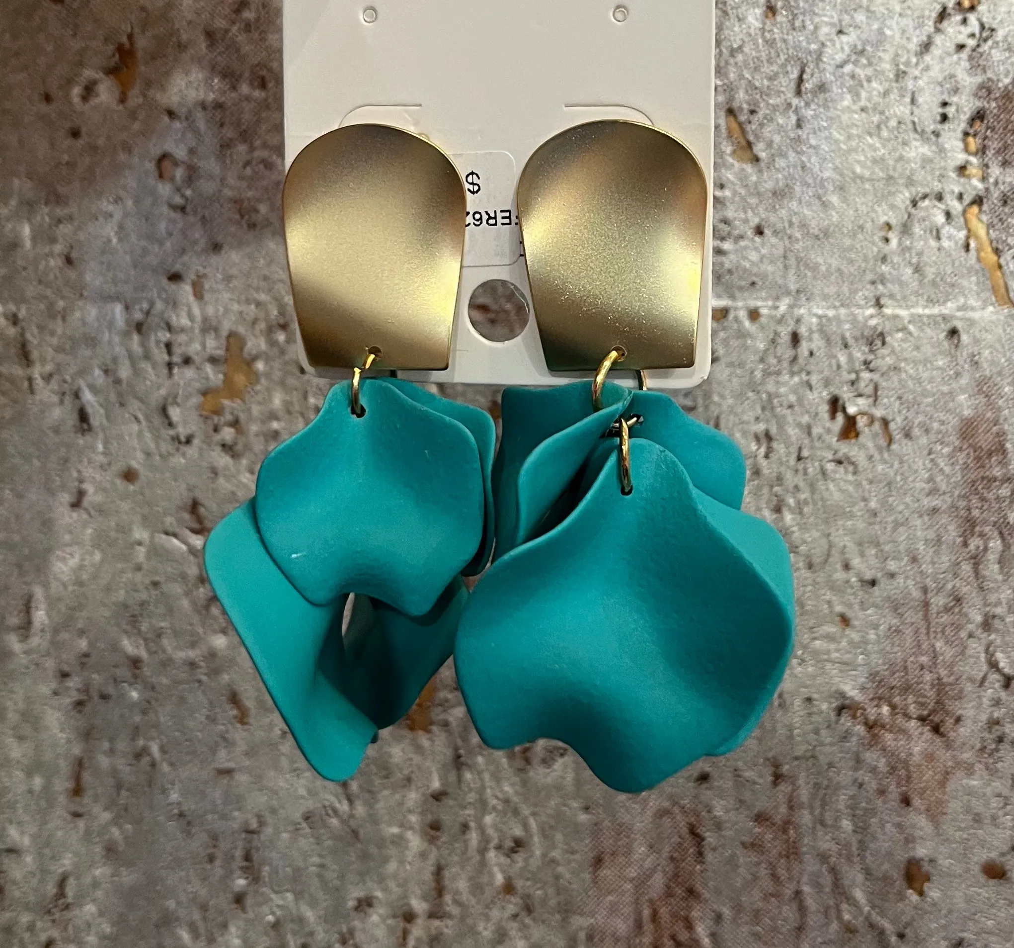 Pleasant Pop Dangle Drop Petal Earrings
