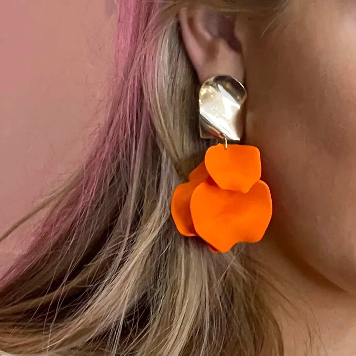 Pleasant Pop Dangle Drop Petal Earrings