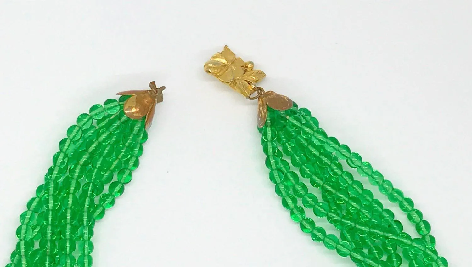 Stunning 1930s Green Glass Bead 7 Strand Necklace