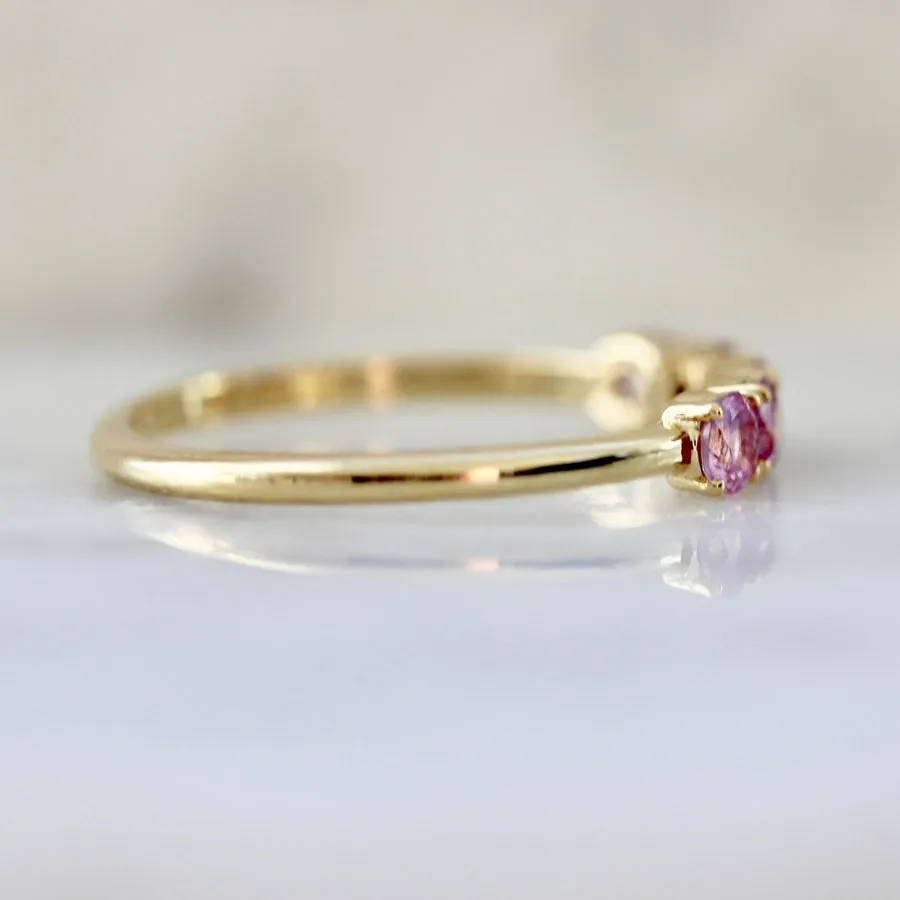 Sugar Spritz Pink Round Brilliant Cut Sapphire Band