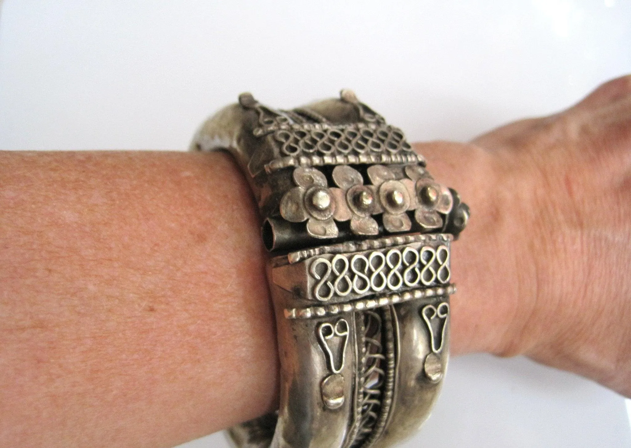 Vintage Tribal Indian Silver Bracelet from Orissa